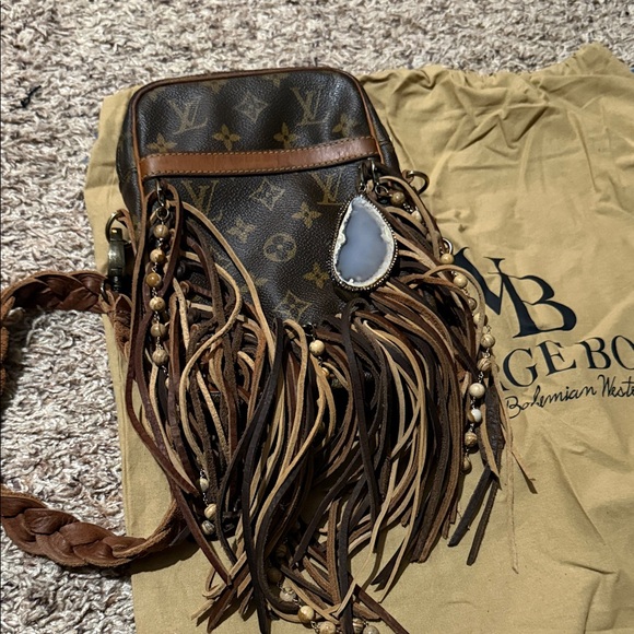 Louis Vuitton Brown Fringe Crossbody Bag - Picture 3 of 8